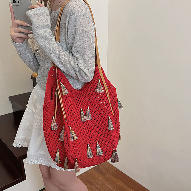 Red Hollow Mesh Tassel Tote