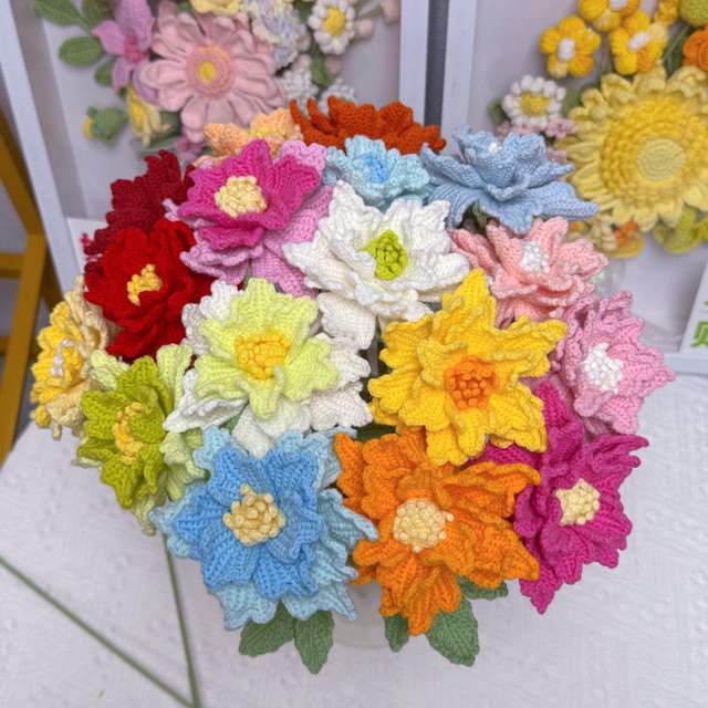Rose & Lily Crochet Bouquet